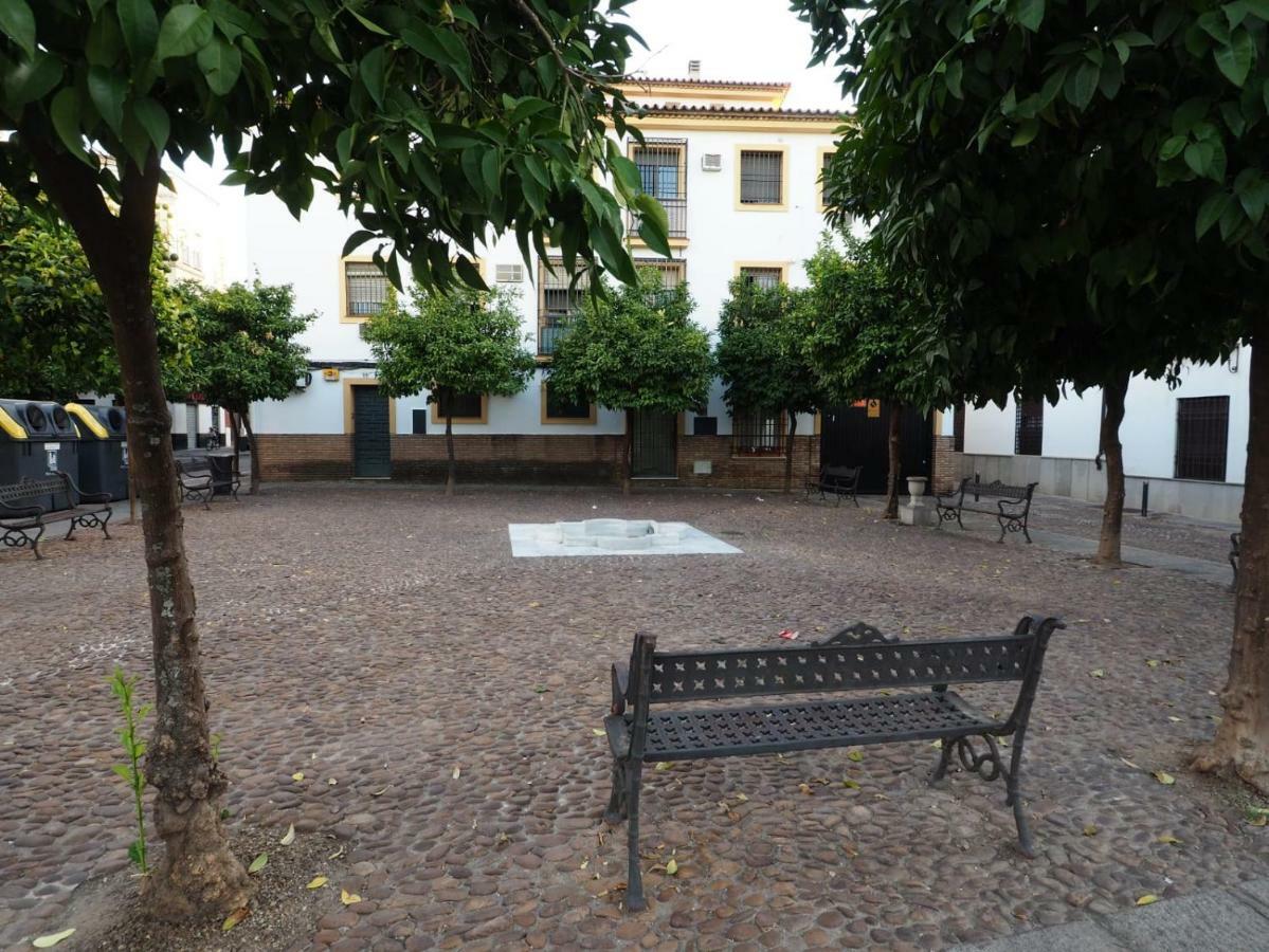 Calle Abejar,Plaza Cordova Esterno foto